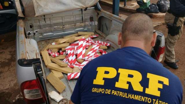 Sem dinheiro, homem entra para o tr&aacute;fico, mas &eacute; preso com maconha