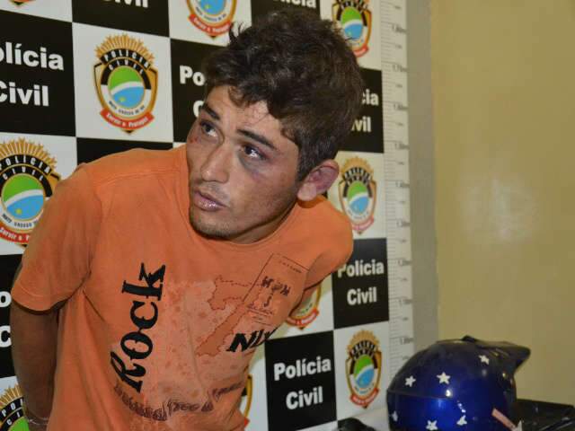  Rapaz preso ap&oacute;s ser desarmado por v&iacute;tima j&aacute; responde por morte de traficante