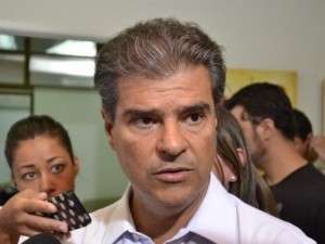 Andr&eacute; deve desmembrar Secretaria de Governo para acomodar Nelsinho