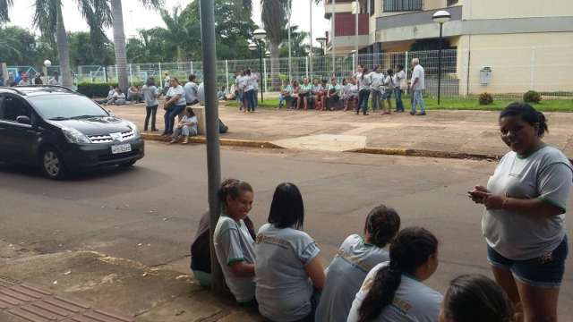 UFMS diz que pagamento &agrave; terceirizada foi realizado ontem 