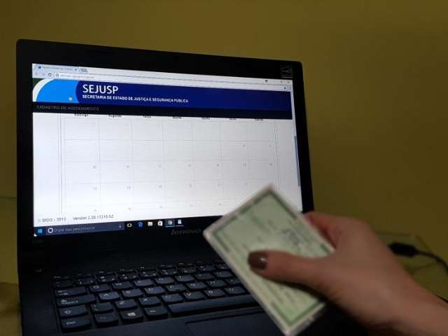 Golpistas cobravam at&eacute; R$50 para agendar emiss&atilde;o de RG pela  internet