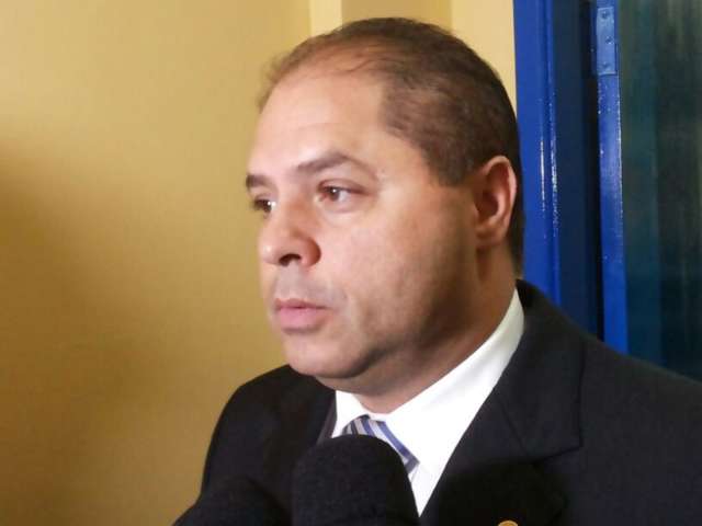 M&aacute;rio C&eacute;sar diz que projeto que mant&eacute;m tarifa em R$ 2,70 ser&aacute; votado hoje