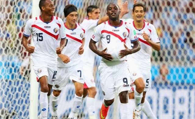 Costa Rica surpreende, derruba favoritismo e vence Uruguai de virada