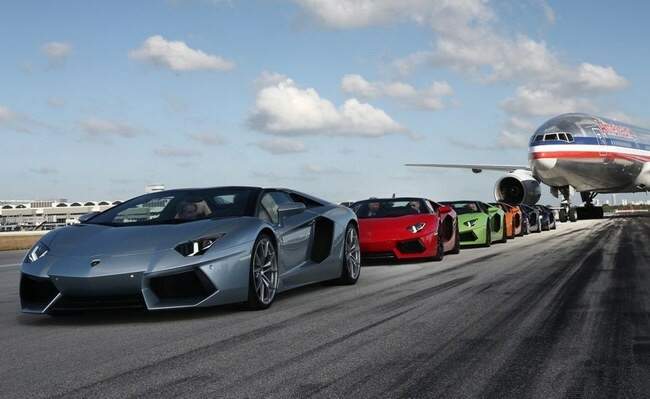 Evento reúne 50 Lamborghinis para comemorar 50 anos da marca - Veículos -  Campo Grande News