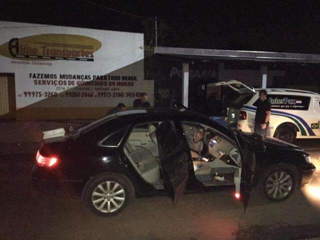 Carro de homem executado na fronteira foi alvo de pelo menos 19 disparos 