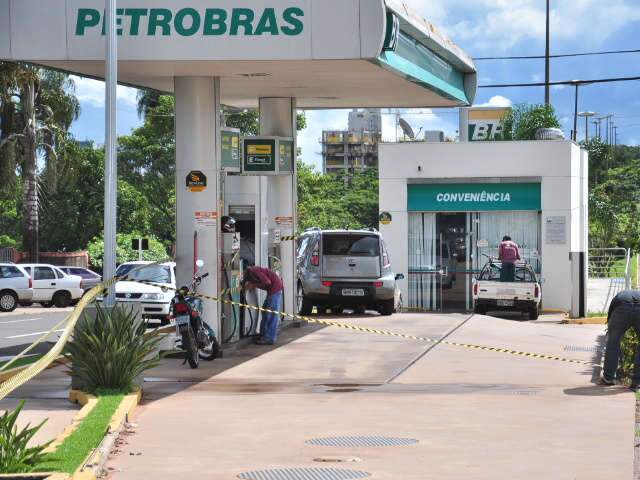  Sem interessados, licita&ccedil;&atilde;o para explorar posto em canteiro &eacute; revogada 