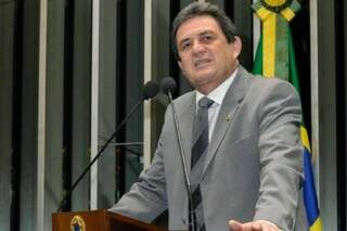 Com a presen&ccedil;a de Andr&eacute;, PMDB discutiu reforma pol&iacute;tica em Bras&iacute;lia
