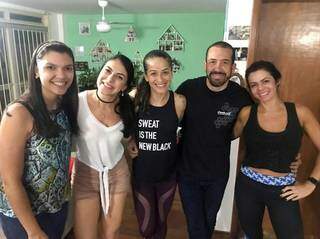 Jessica,Tayene, Mineia, André e Danielle adotaram a ideia e resolveram trazer aqui para Campo Grande (Foto: Arquivo Pessoal)