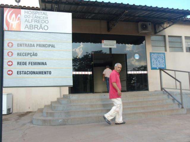 Hospital do C&acirc;ncer diz que retomou radioterapia, ap&oacute;s 38 dias