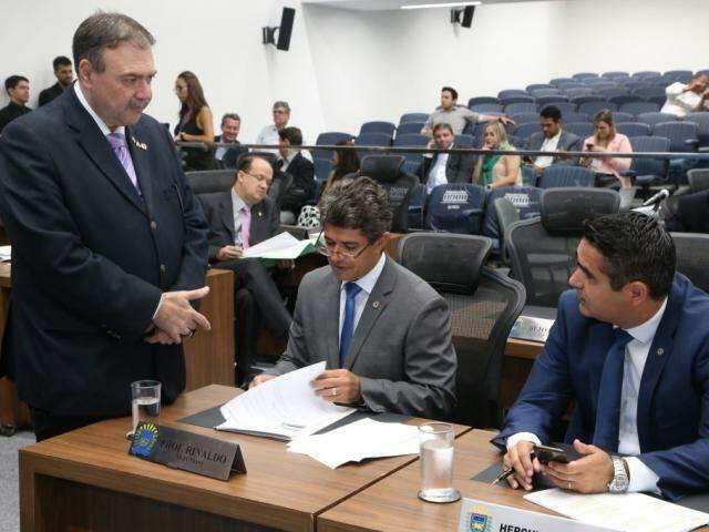 Deputados v&atilde;o apostar nas redes sociais para modernizar campanha 