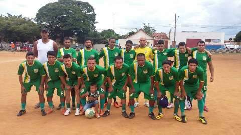 Pantanal e Estilo lideram Campeonato Terrinha no bairro Santo Amaro