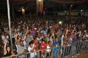  Carnaval ter&aacute; desfile de escolas de samba e shows em Tr&ecirc;s Lagoas