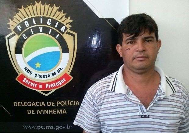 Acusado de matar homem a pauladas, autor alega leg&iacute;tima defesa