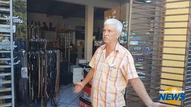 No 15&ordm; assalto, comerciante reage e sai ileso, mas decide abandonar os neg&oacute;cios