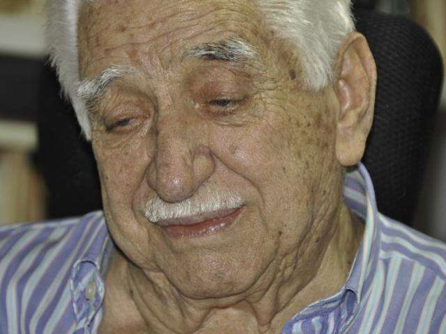Pecuarista, escritor e irm&atilde;o de Manoel, Ab&iacute;lio de Barros morre aos 90 anos