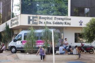 Hospital do Câncer de Dourados suspendeu quimioterapia por falta de medicamentos (Foto: Eliel Oliveira)