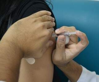 Campanha de vacinação contra a gripe imunizou neste ano 47.6 milhões de pessoas que fazem parte dos grupos de maior risco (Foto: Bianca Bianchi/Campo Grande News)