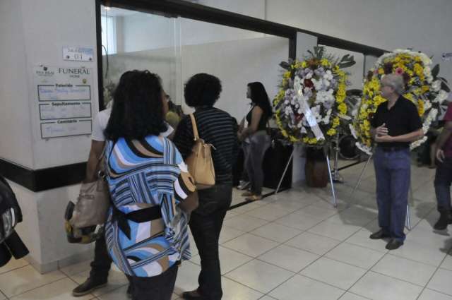 Morta em batida de moto em caminh&atilde;o planejava festa de 20 anos