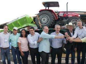 Patrulha mecanizada ir&aacute; beneficiar 300 fam&iacute;lias de pequenos produtores rurais