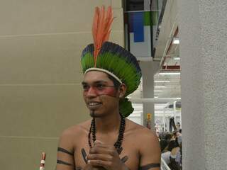 &quot;Nunca ouvi&quot;, revelou o indígena Sócrates Vitorino, de 25 anos, da etnia terena. (Foto: Simão Nogueira)