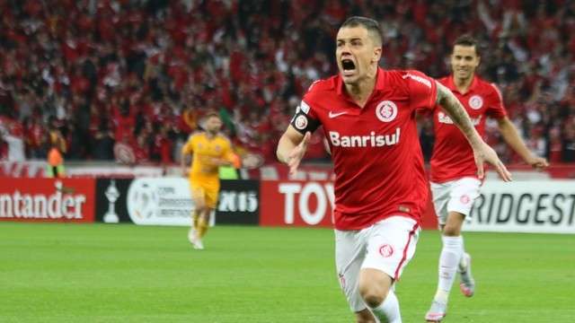 Inter faz 2 a 1 no Tigres e fica perto da final da Ta&ccedil;a Libertadores