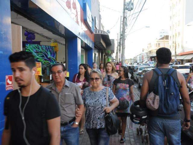 Pesquisa aponta varia&ccedil;&atilde;o de at&eacute; 200% no valor do presente para os pais