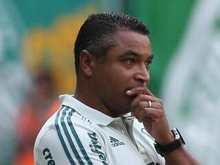 Técnico Roger Machado não terá desfalques nesta quarta-feira (Foto: Cesar Greco/Ag Palmeiras/Divulgação)