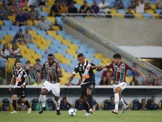 Fluminense e Vasco n&atilde;o empolgam e ficam no empate em 0 a 0 no Maracan&atilde; 