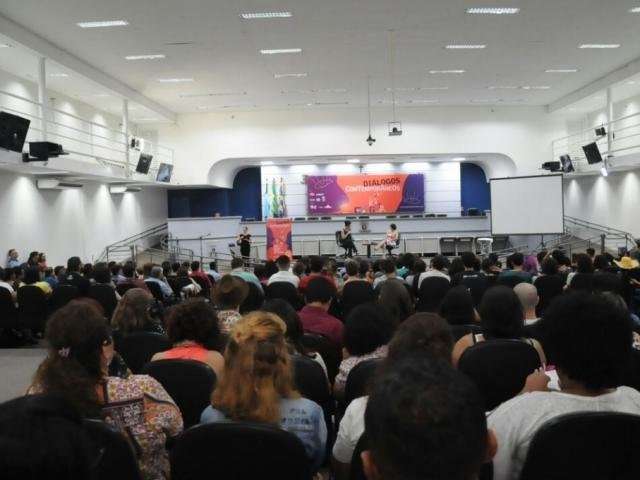 Di&aacute;logos Contempor&acirc;neos tem 2&ordf; palestra esta noite com Renato Janine