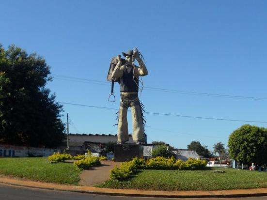 Cidade completa 62 anos e comemora com rodeio e shows nacionais