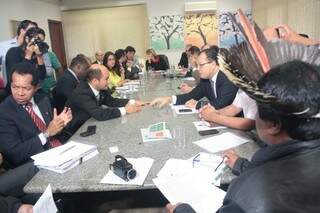 Comissão para discutir conflito fundiário teve rodada de  negociação em 27 de junho.
(Foto: Marcos Ermínio)