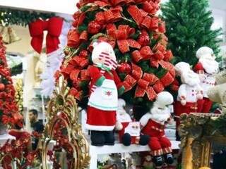 Natal está mais fraco neste ano; decoração de Natal do ano passado (Foto: Arquivo)