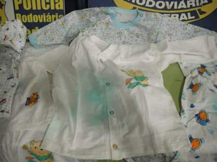  PRF flagra roupas de bebê impregnadas com cocaína em Miranda