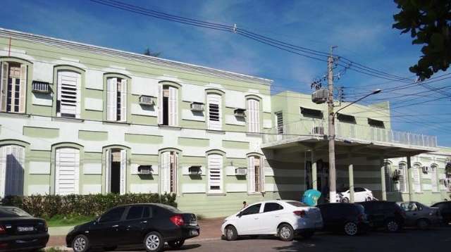 PF investiga m&eacute;dico por retirar sof&aacute; e computador de cl&iacute;nica na Santa Casa