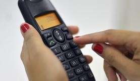 Liga&ccedil;&otilde;es de telefones fixos para celulares est&atilde;o mais baratas a partir de hoje