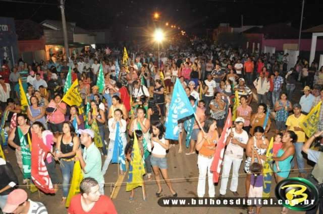 Final de campanha em Figueir&atilde;o &eacute; marcada por presen&ccedil;a efetiva de pol&iacute;ticos