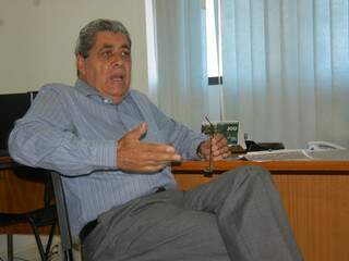 Puccinelli disse que é preciso fazer justiça ao ex-governador Marcelo Miranda. (Foto: Simão Nogueira)