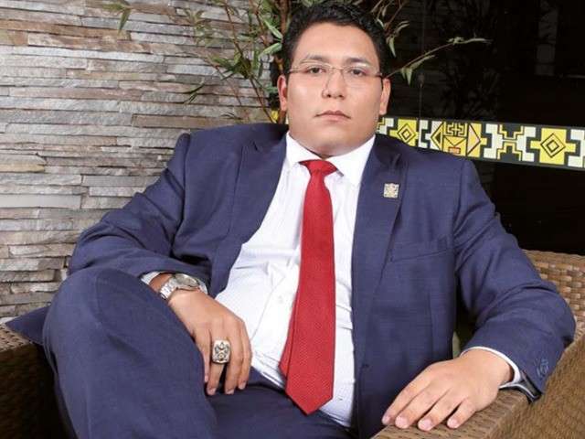 Defesa dos tr&ecirc;s presos por golpe milion&aacute;rio tenta liberdade no TRF3