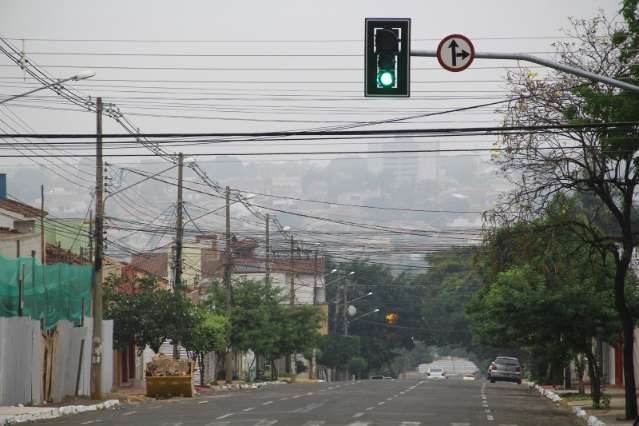 Sexta-feira amanhece com neblina e previs&atilde;o &eacute; de chuva isolada
