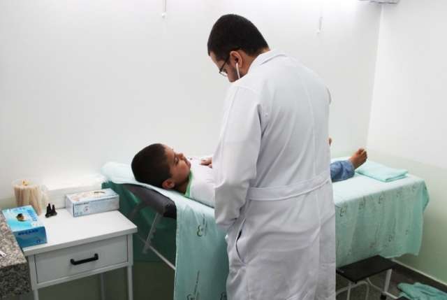 Com mais m&eacute;dicos, hospital reduz para 30 minutos espera por atendimento