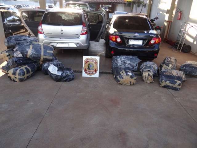 Policial paraguaio suspeito de tr&aacute;fico morre ao pular de carro em movimento