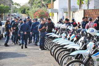 Trezentos policiais participaram da ação na Vila Nha-Nhá.
