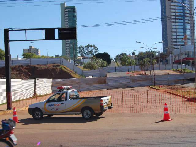  Trecho da Furnas &eacute; interditado e ser&aacute; liberado s&oacute; no anivers&aacute;rio da cidade