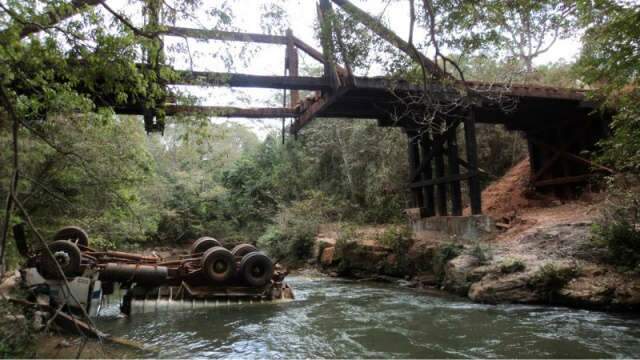 V&iacute;tima de acidente com queda de ponte ainda sem previs&atilde;o de alta