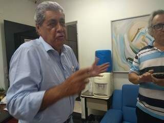 André Puccinelli durante reunião executiva do MDB (Foto: Aline dos Santos)