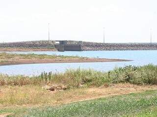 Seca é considerada uma das piores da história do rio Paraná, em Ilha Solteira. (Foto: A Voz do Povo/Ilha Solteira)