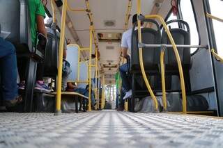 Decisão é válida por três meses e para que a tarifa de ônibus não suba ainda mais. (Foto: Campo Grande News)