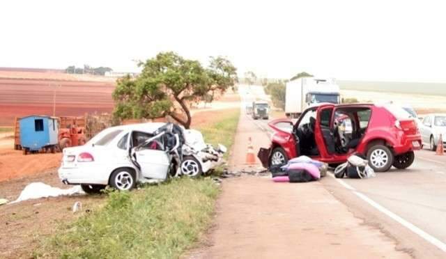 Morre quarta v&iacute;tima de acidente envolvendo taxista de Coxim na BR-163 