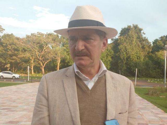 Aldo Rebelo nega ser vice em eventual elei&ccedil;&atilde;o indireta para Presid&ecirc;ncia