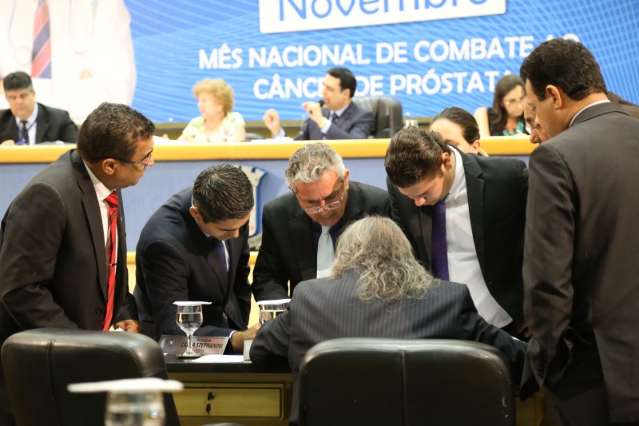 Arquivamento de processo de Olarte foi sa&iacute;da t&eacute;nica, diz vereador